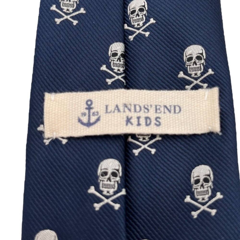 Lands End Necktie Blue White Skull Crossbones Pirates Uniform Boys School EUC - Picture 3 of 6